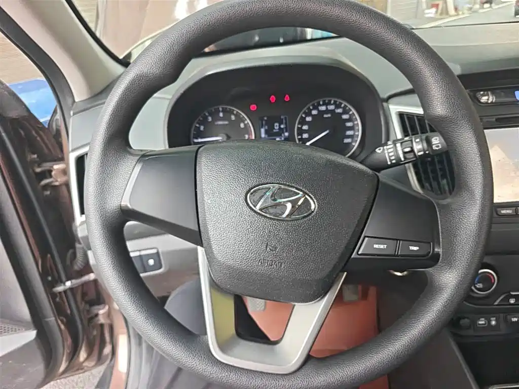 Hyundai Beijing Hyundai ix25 2015 1.6L Manual 2WD Fashion GS фото 11