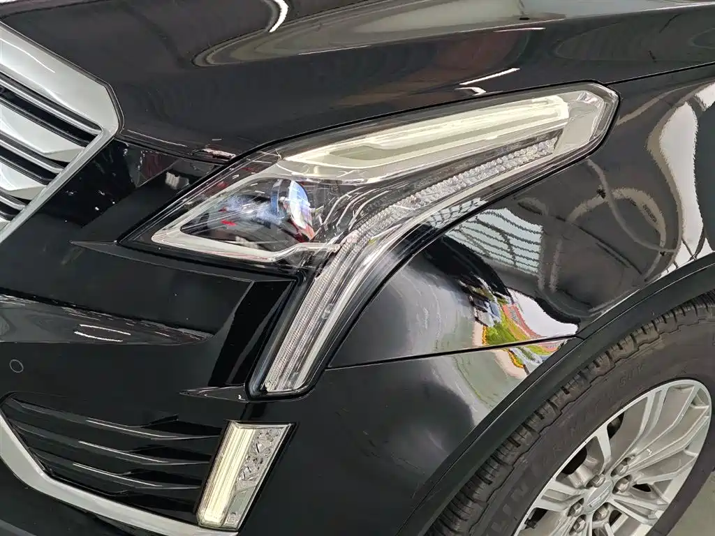 Cadillac XT5 2018 28T 4WD Luxury фото 23