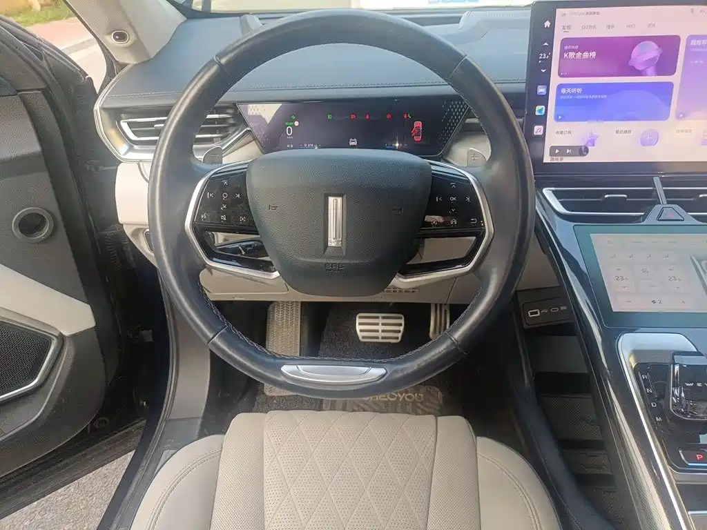 WEY Mocha 2021 2021 2.0T 4WD Premium Edition