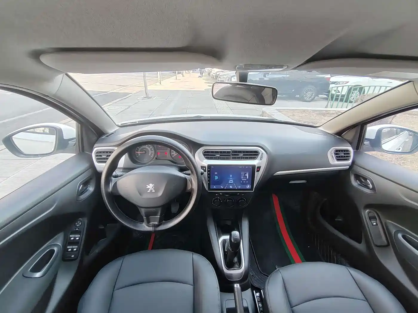 Peugeot 301 2014 2014 1.6L Manual Comfort Edition