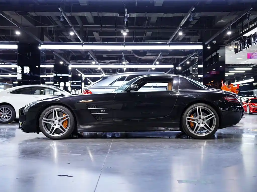 Mercedes-Benz SLS AMG 2013 2011 SLS AMG