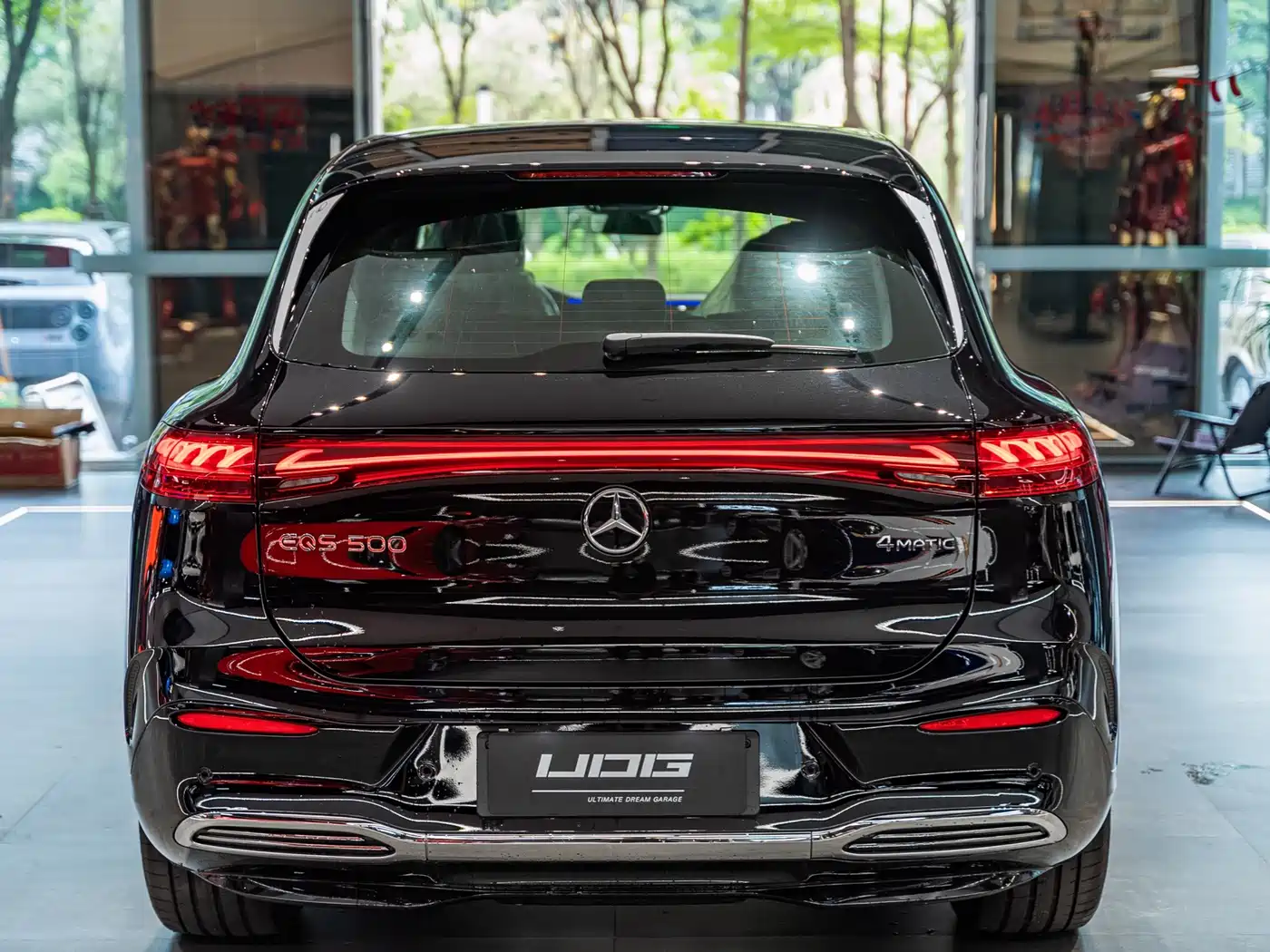 Mercedes-Benz EQS SUV 2026 2025 Model 500 4MATIC