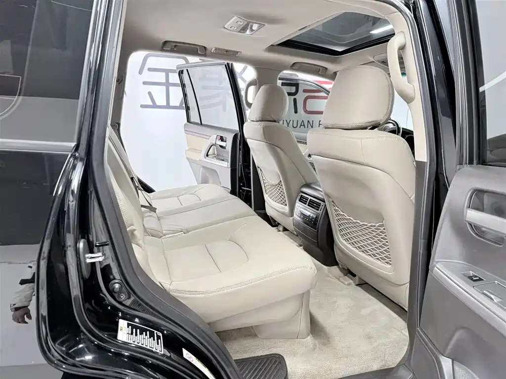 Toyota Land Cruiser 2007 4.7L Automatic GX-R фото 14