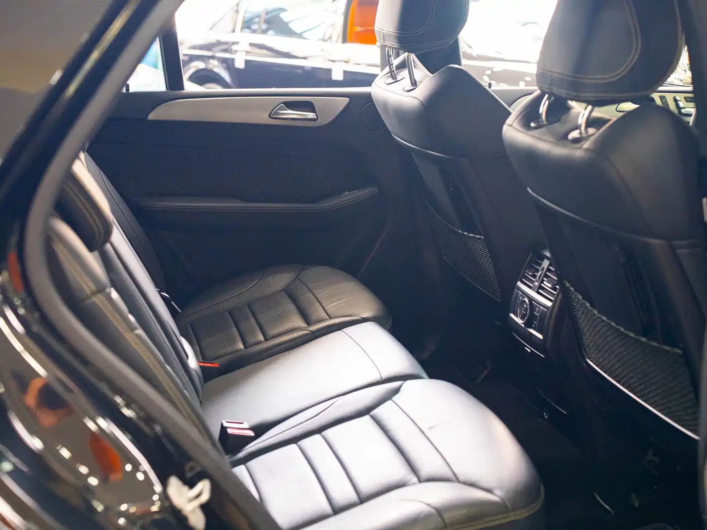 Mercedes-Benz GLE AMG 2015 AMG GLE 63 4MATIC фото 28