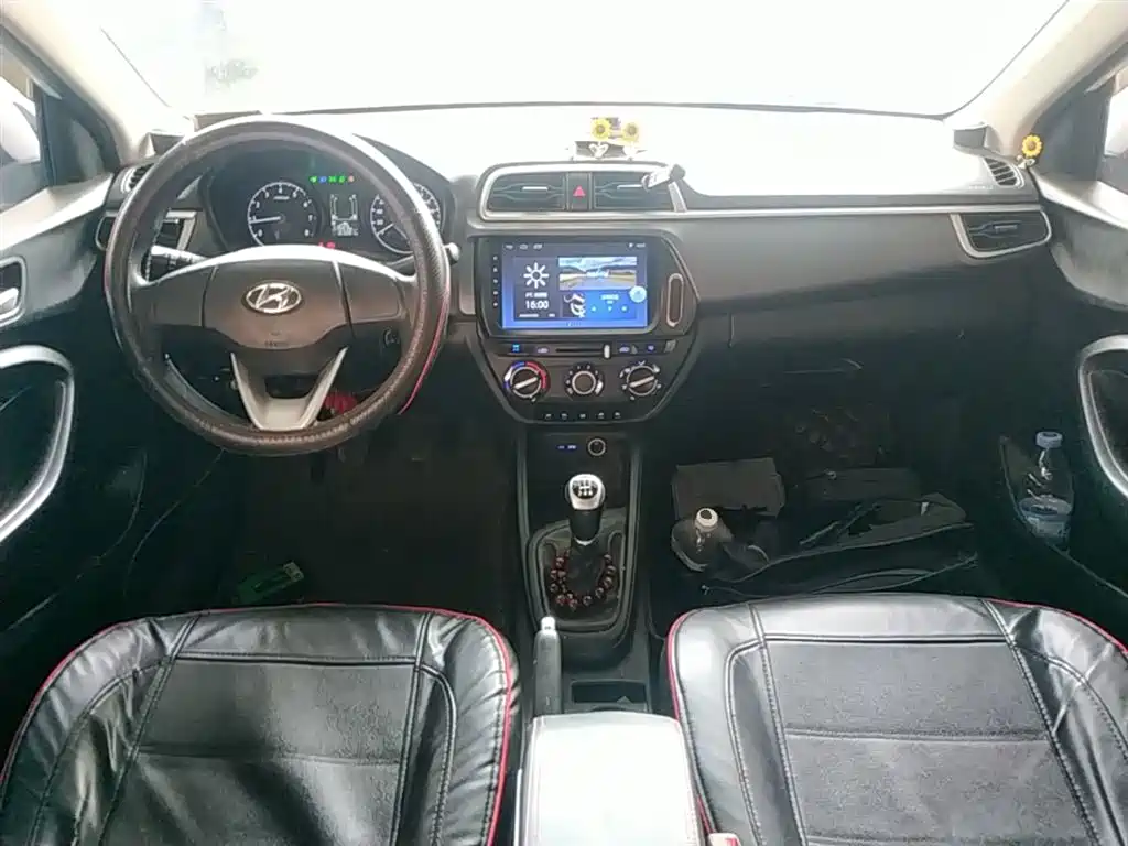 Hyundai Verna 2017 1.4L Manual Color Edition (China V) фото 10