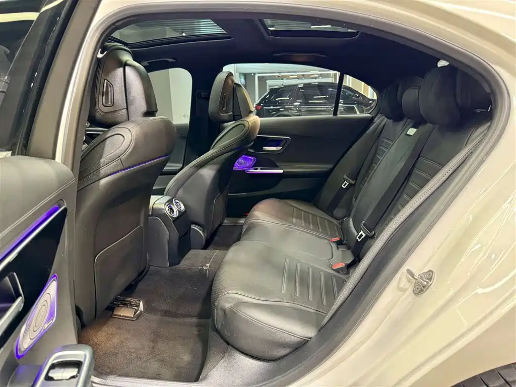 Mercedes-Benz C-Class 2024 C 260 L Sport фото 20