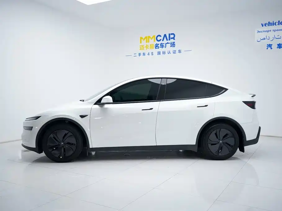 Tesla Model Y 2026 2026 Rear-Wheel Drive