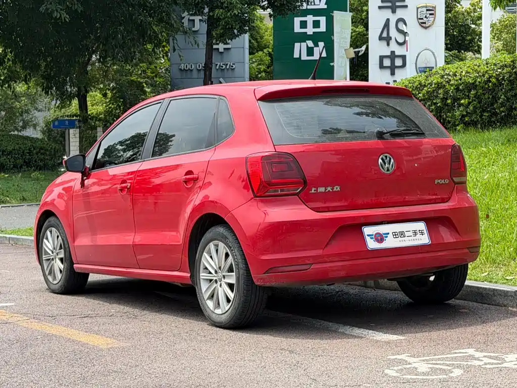 Фото 4 - Volkswagen Polo