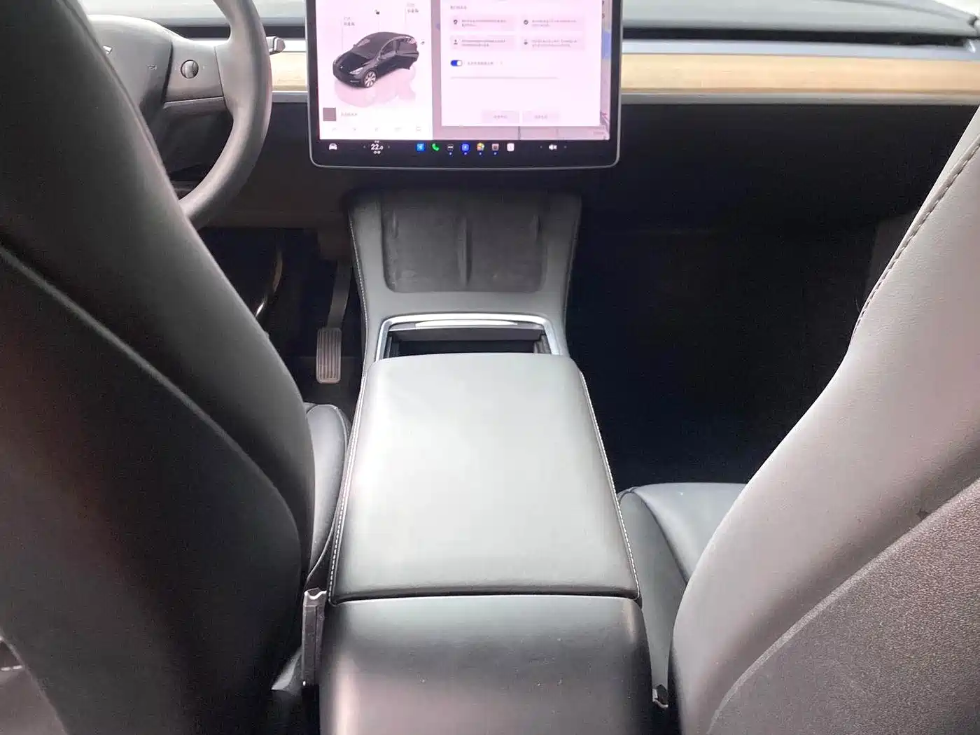 Фото 6 - Tesla Model Y