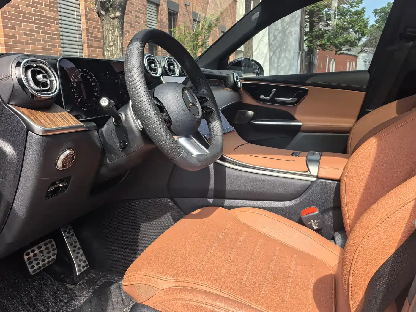 Mercedes-Benz GLC 2024 GLC 300 L 4MATIC Dynamic 5-seater фото 11