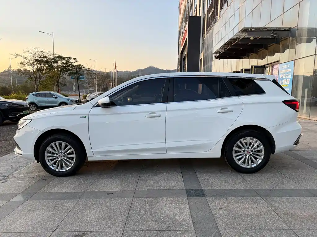 2020 Roewe Ei5