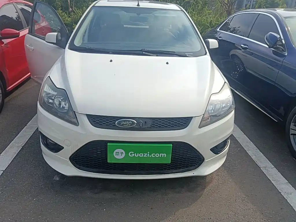 Photo 3 - Ford Focus