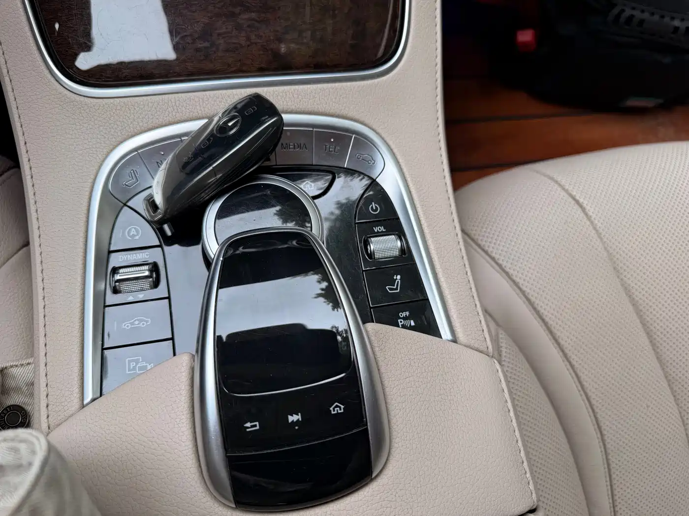 Mercedes-Benz S-Class 2018 S 320 L фото 14