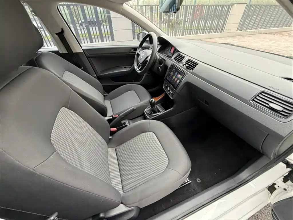 Volkswagen Santana 2019 1.5L Manual Trend China VI фото 20