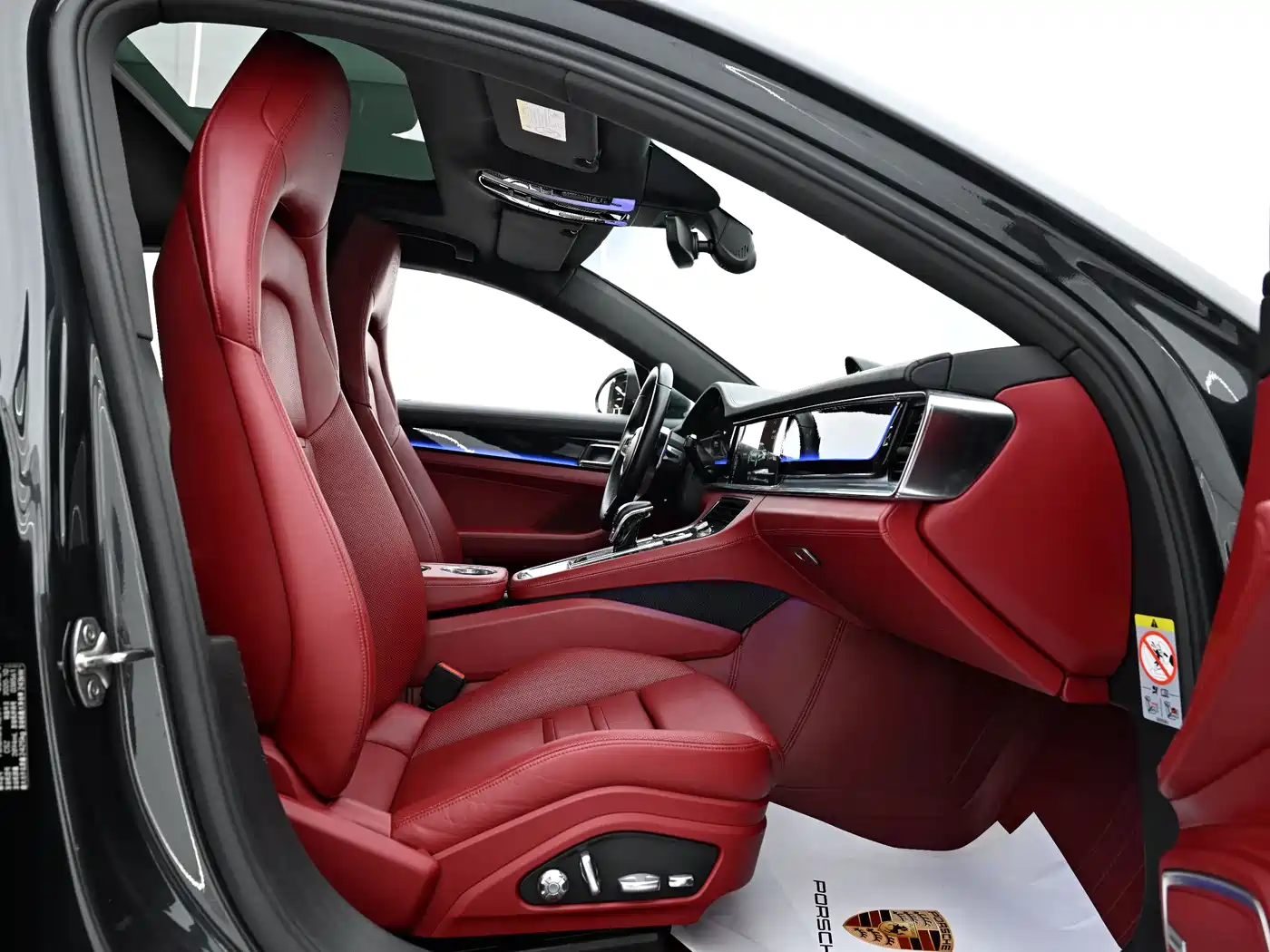 Porsche Panamera 2020 Panamera 10th Anniversary Edition 2.9T фото 5