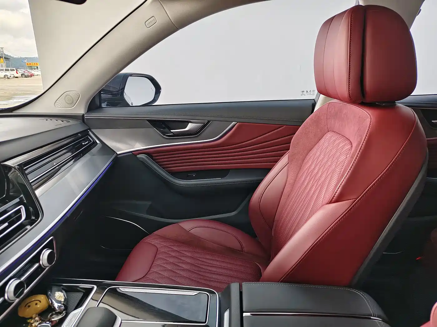 Фото 5 - Hongqi HS5