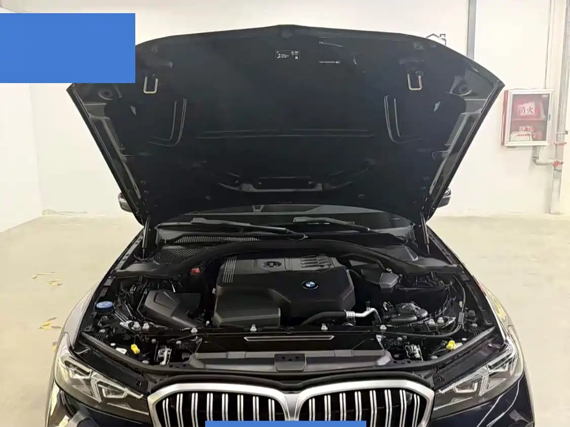 BMW 3 Series 2024 320i M Sport Package фото 15