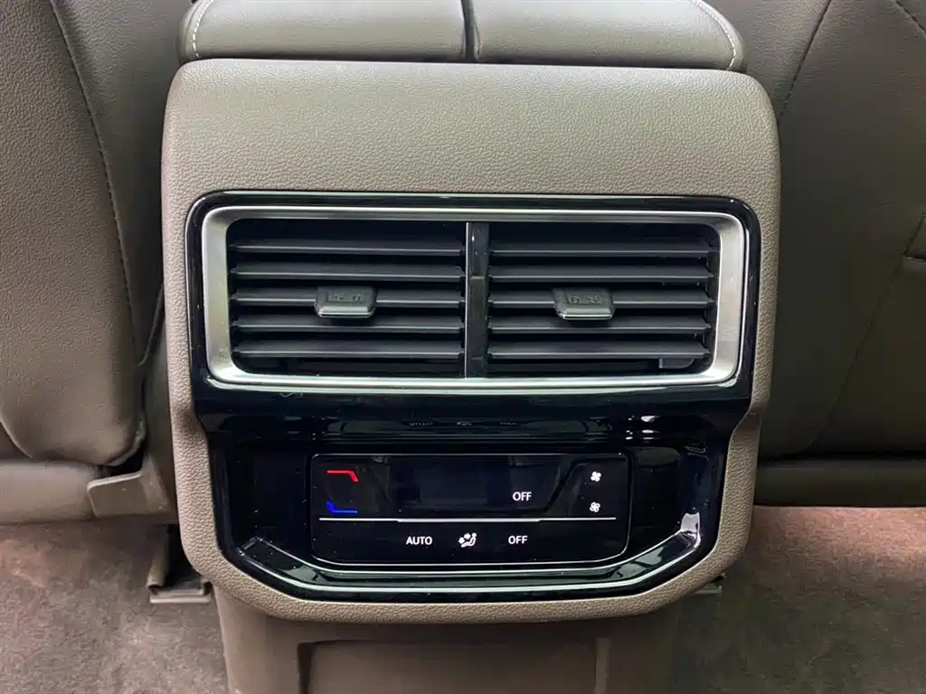 Volkswagen Viloran 2023 Facelift 380TSI Prestige Edition фото 22