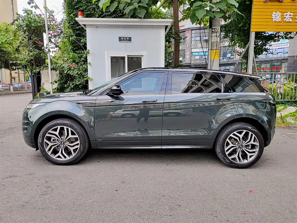Land Rover Range Rover Evoque 2021 Range Rover Evoque L 249PS R-Dynamic First Edition Launch Edition фото 3