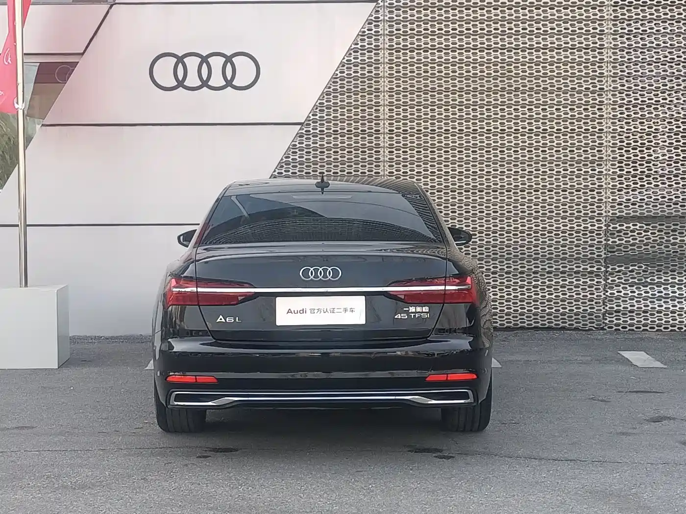 Audi A6L 2024 45 TFSI Premium Elegance фото 9
