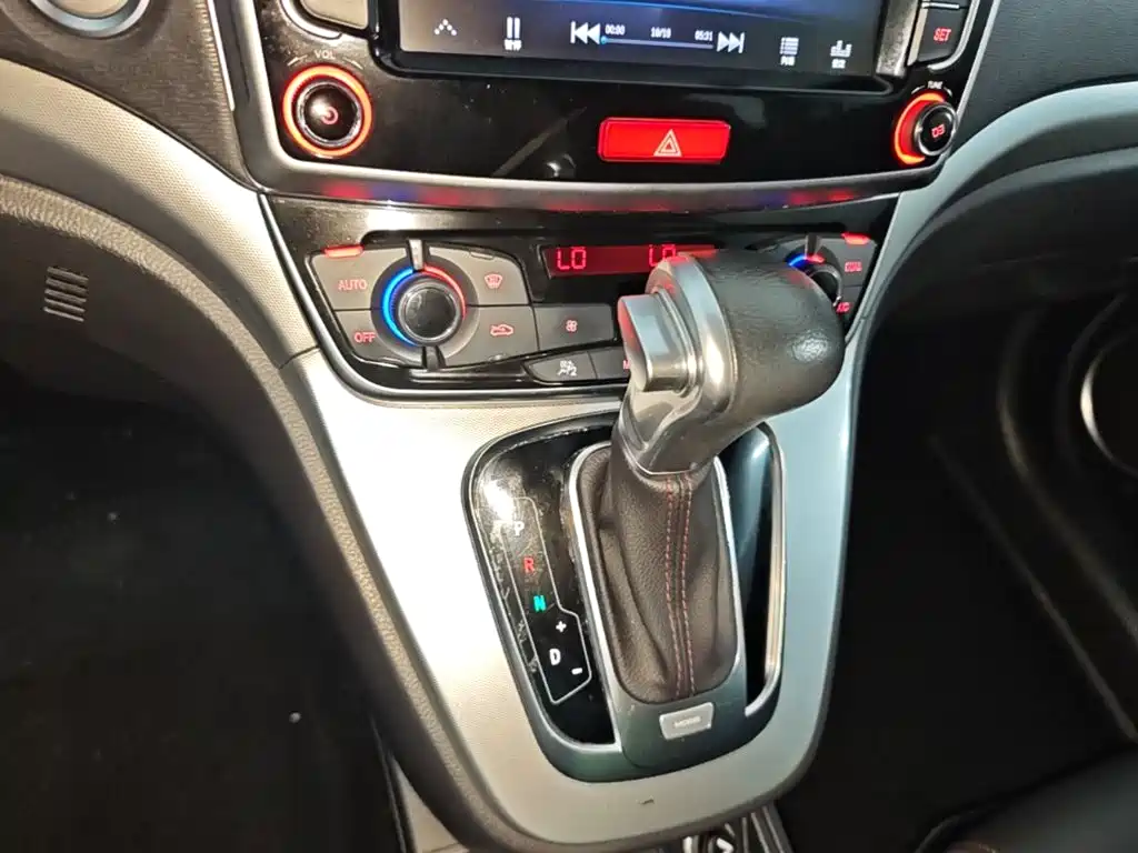 Haval M6 2017 2017 1.5T Automatic 2WD Premium