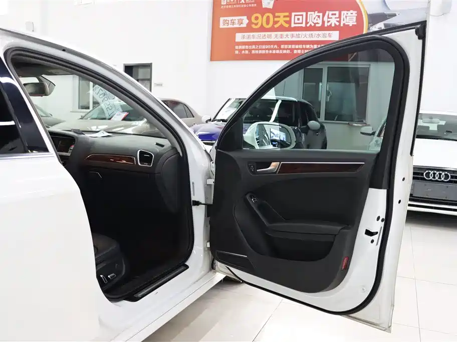 Audi A4L 2015 35 TFSI Auto Standard фото 10