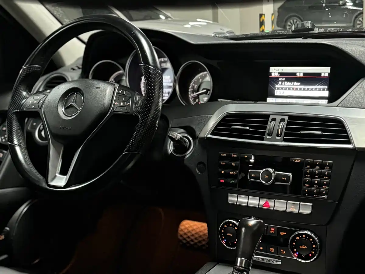 Mercedes-Benz C-Class (Import) 2011 C 200 Fashion Wagon Edition фото 12