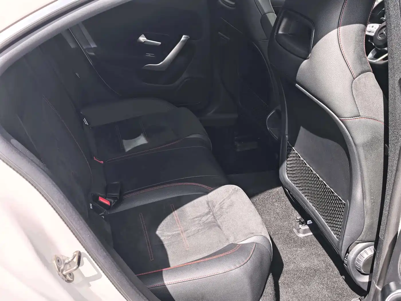Mercedes-Benz CLA (Import) 2022 CLA 200 фото 7