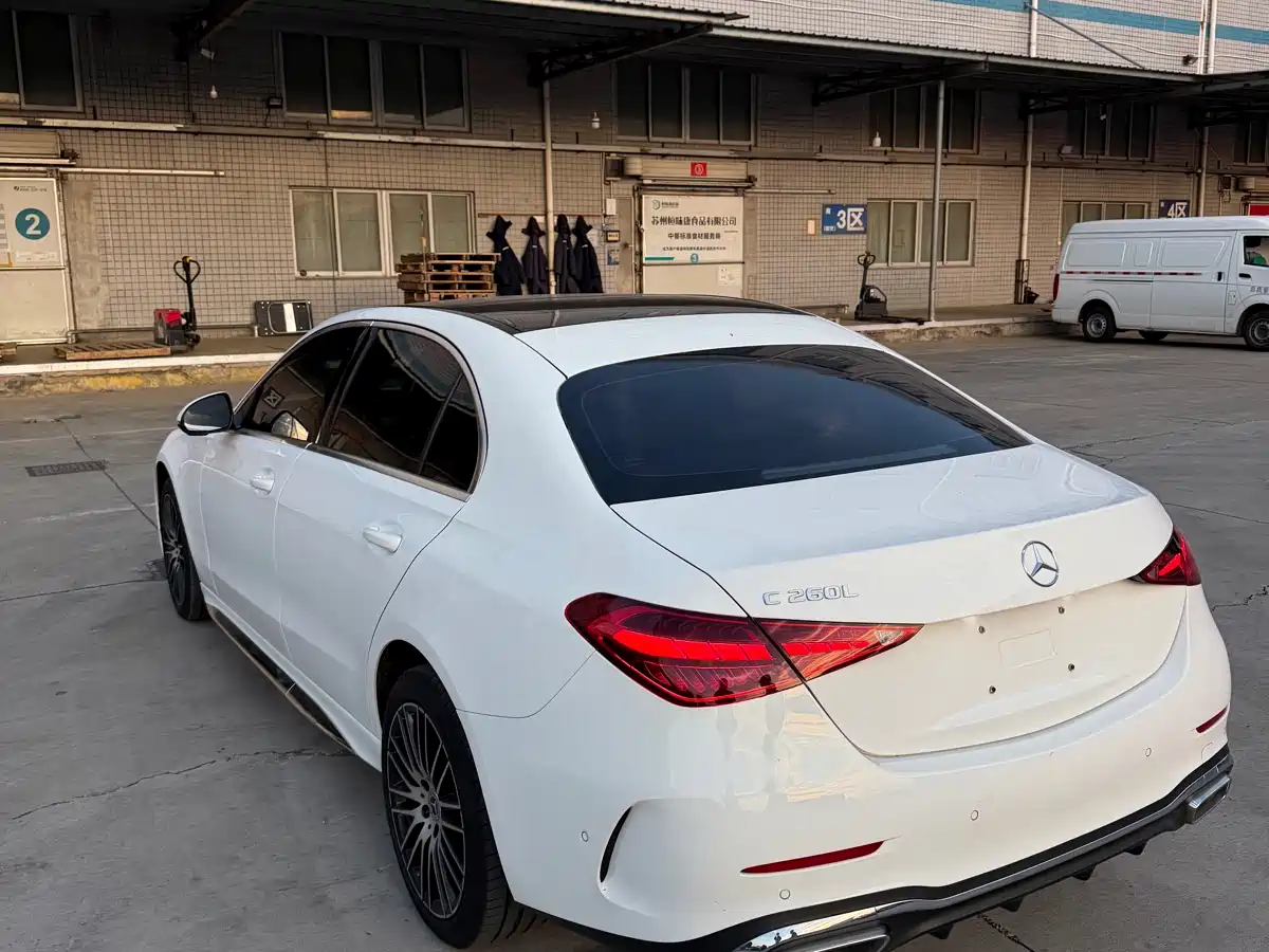 Mercedes-Benz C-Class 2023 C 260 L Sport фото 11
