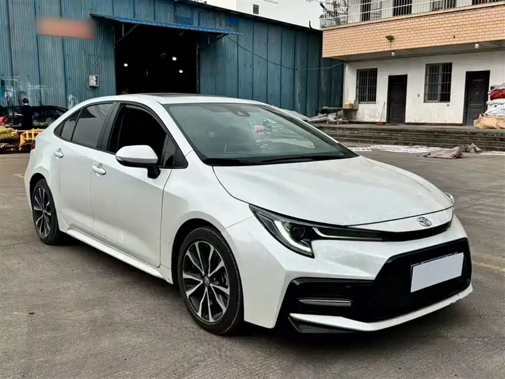 Toyota Levin 2021 185T CVT Sport Edition фото 5