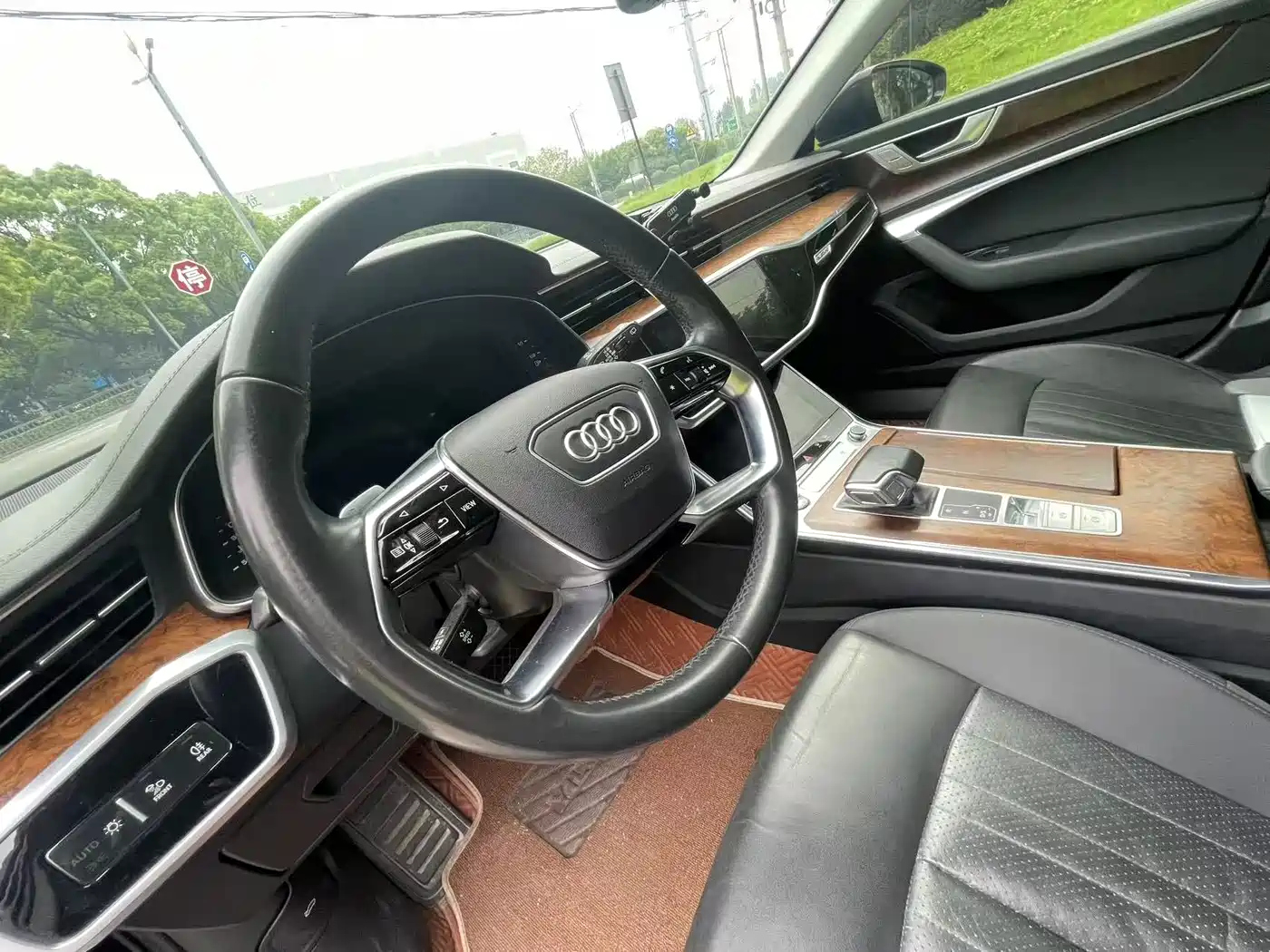 Audi A6 (Import) 2021 allroad quattro Explorer 55 TFSI Premium Off-road фото 12
