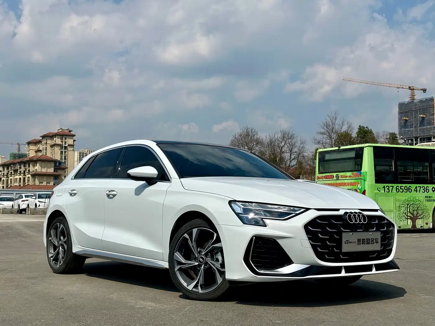 Audi A3 2025 Sportback 35TFSI Flying Premium фото 3