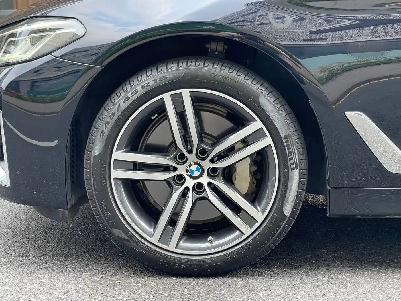 BMW 5 Series 2022 530Li Leading Luxury Package фото 26