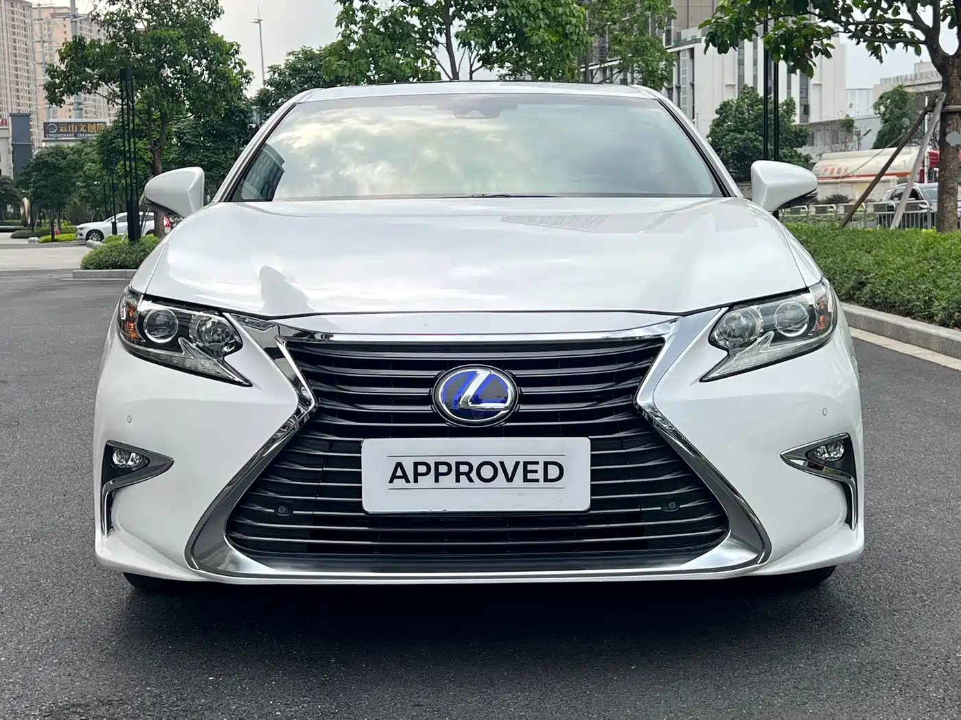 Lexus ES 2015 300h Comfort Edition фото 2