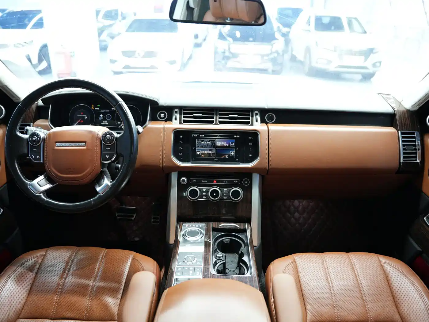 Land Rover Range Rover 2016 5.0 SC V8 AB Ultimate Autobiography LWB фото 17