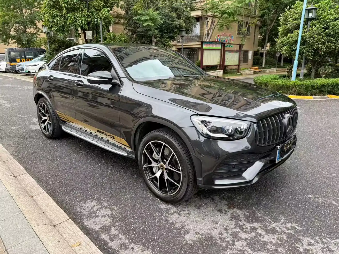 Mercedes-Benz GLC Coupe AMG 2020 AMG GLC 43 4MATIC Coupe SUV фото 3