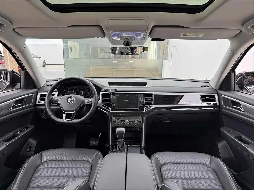 Volkswagen Teramont 2017 380TSI 4WD Luxury Edition фото 9