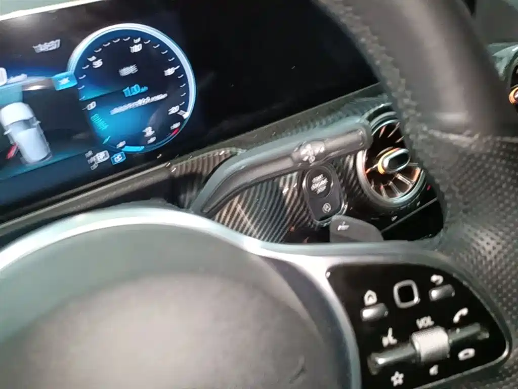 Mercedes-Benz B-Class 2020 B 200 Sport Edition фото 14