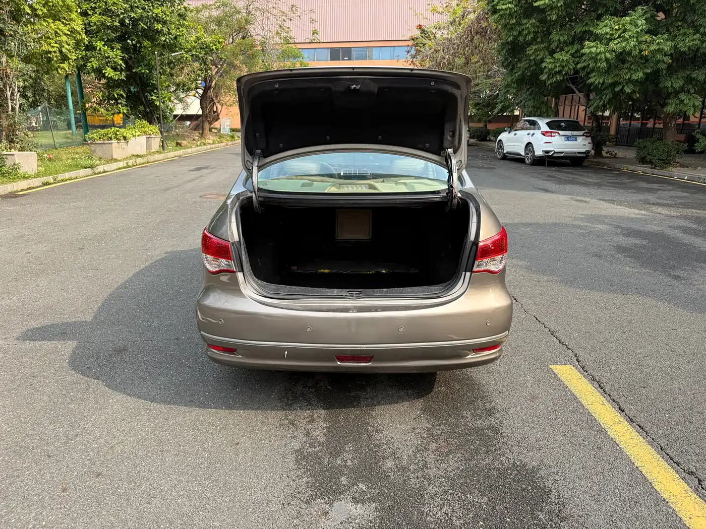 Фото 14 - Nissan Sylphy