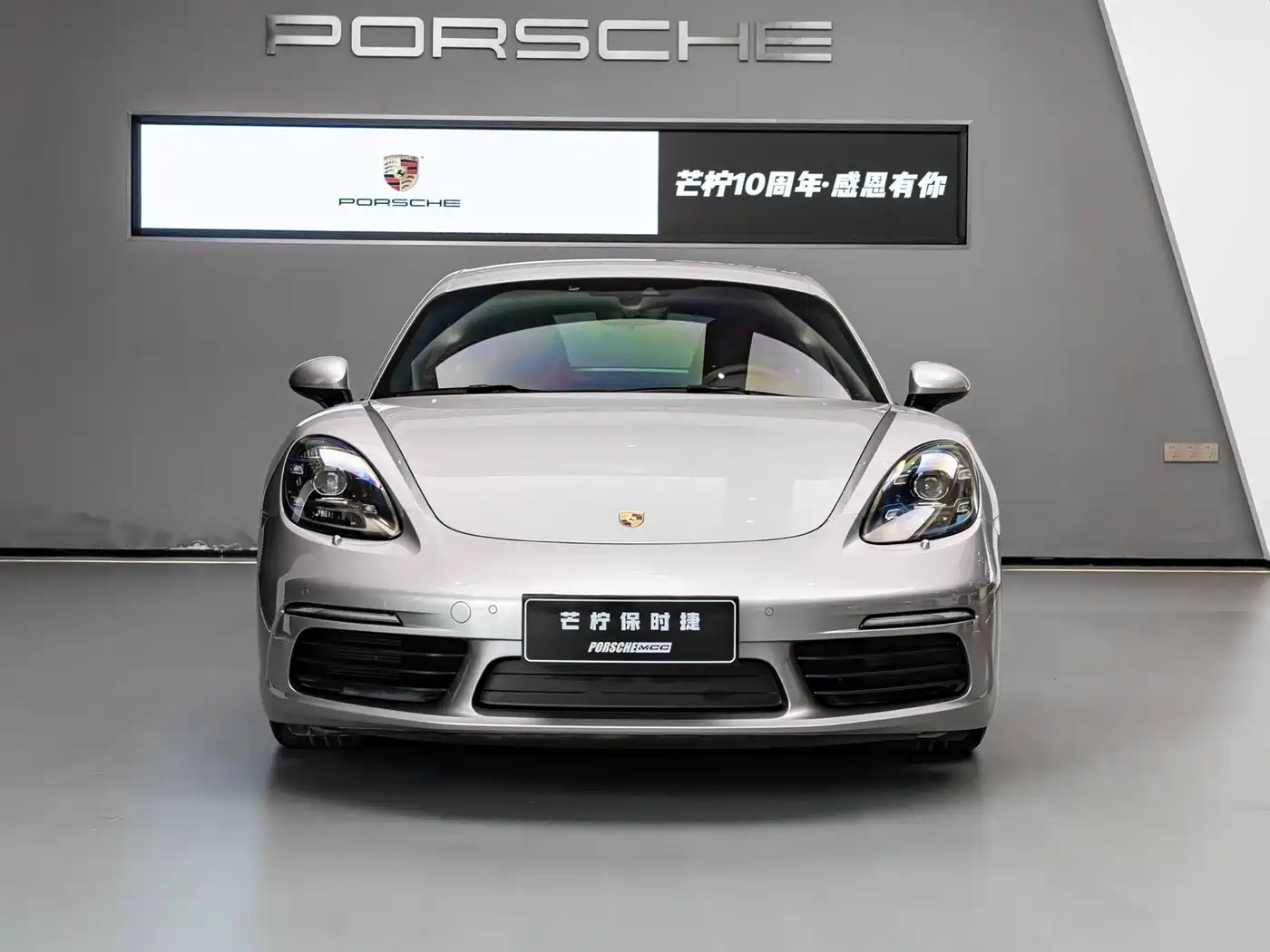 Porsche 718 2020 Cayman 2.0T фото 2