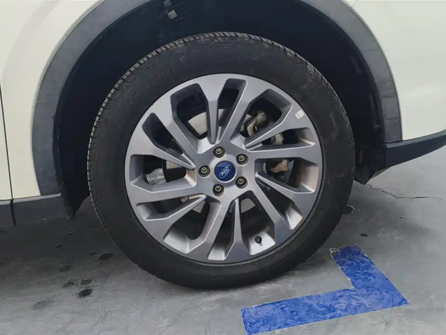 FORD LINGYU