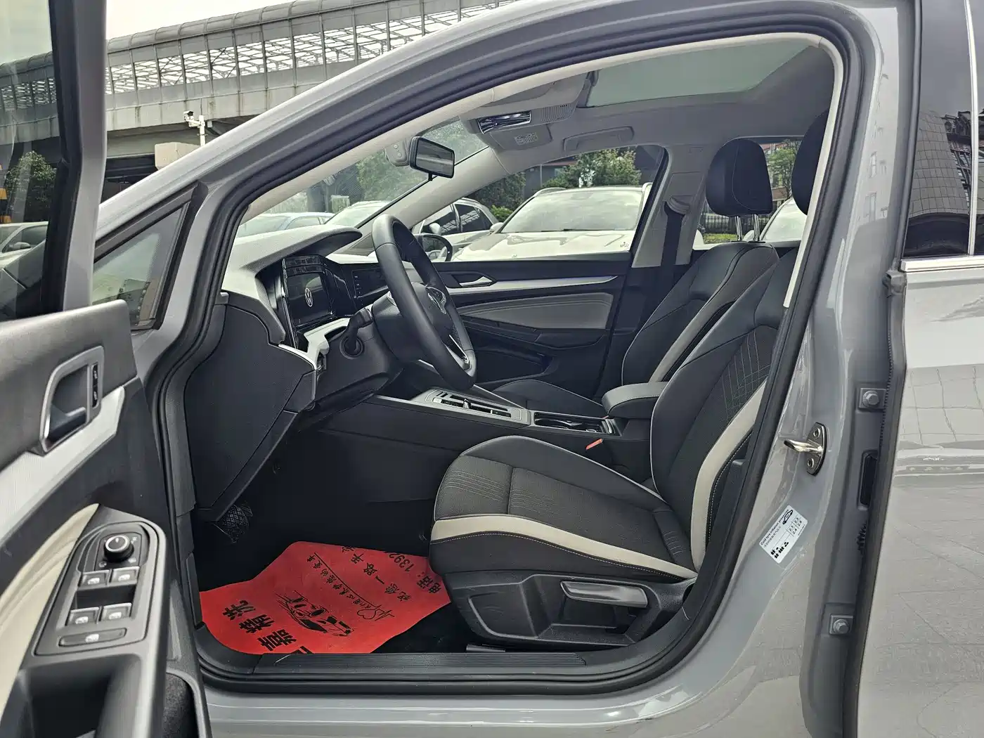 Volkswagen Golf 2021 280TSI DSG Pro фото 4