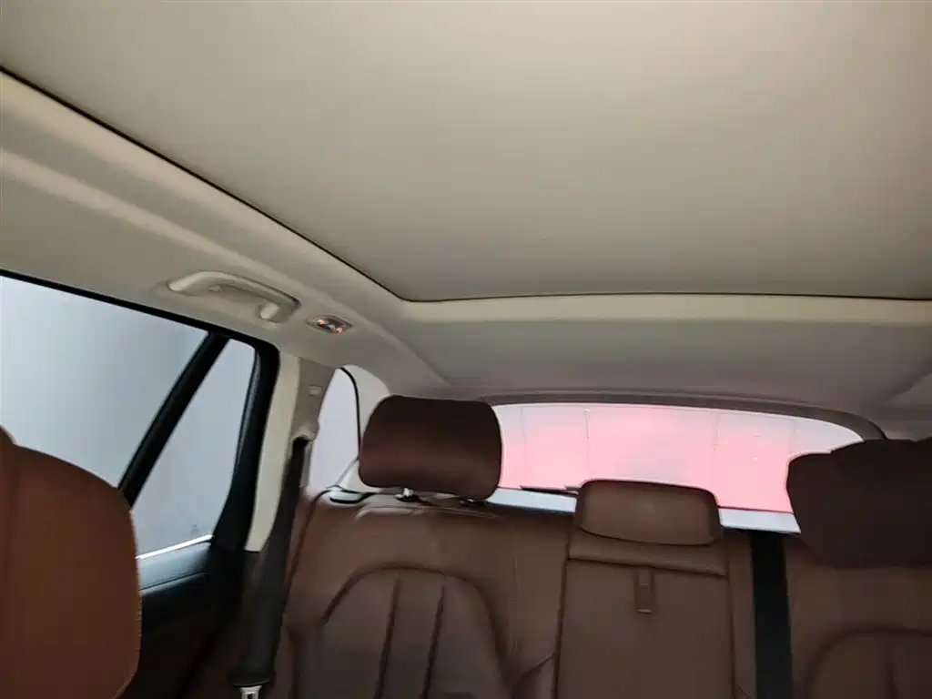 BMW X5 (IMPORTED)