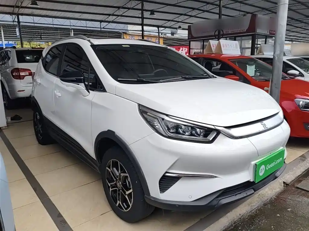 BYD Yuan Pro 2021 401KM Premium Model фото 4