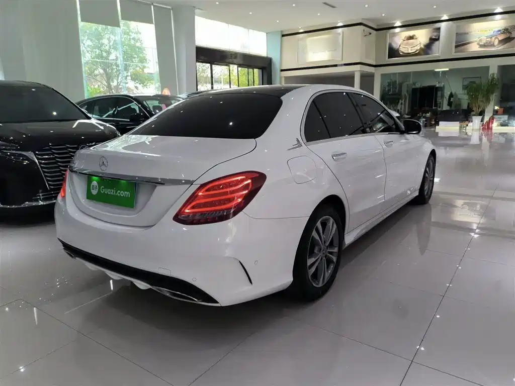 Mercedes-Benz C-Class 2018 C 200 L Sport Edition фото 7