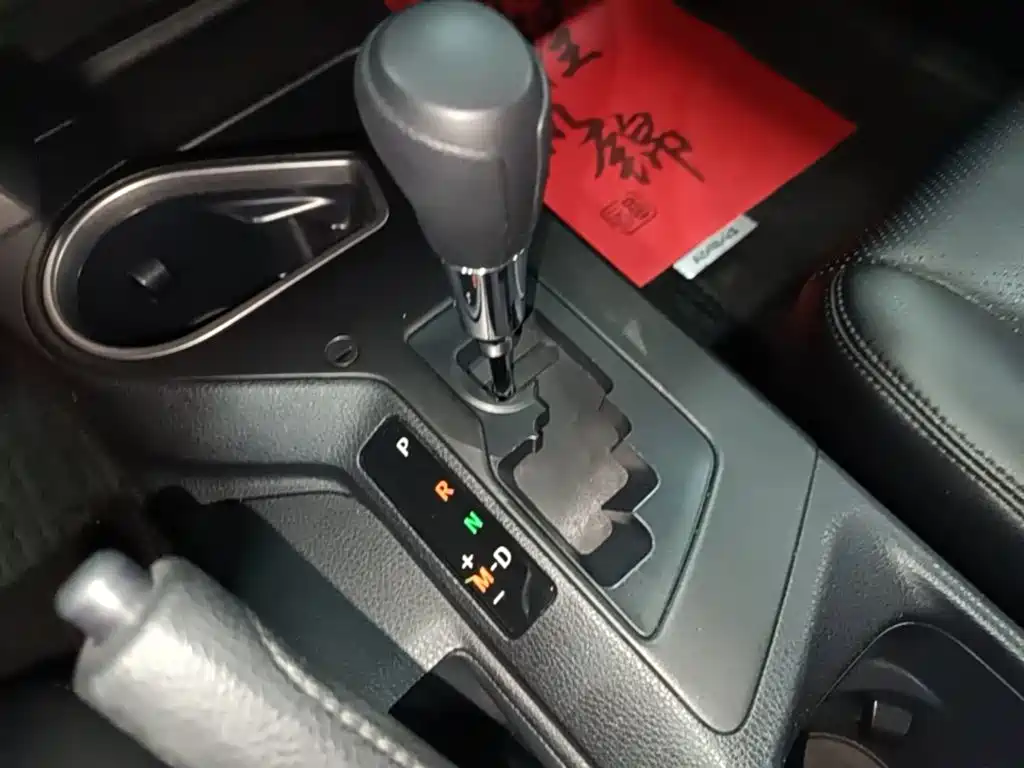 Photo 14 - Toyota RAV4 Rongfang