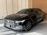 Фото 1 - Volvo S90
