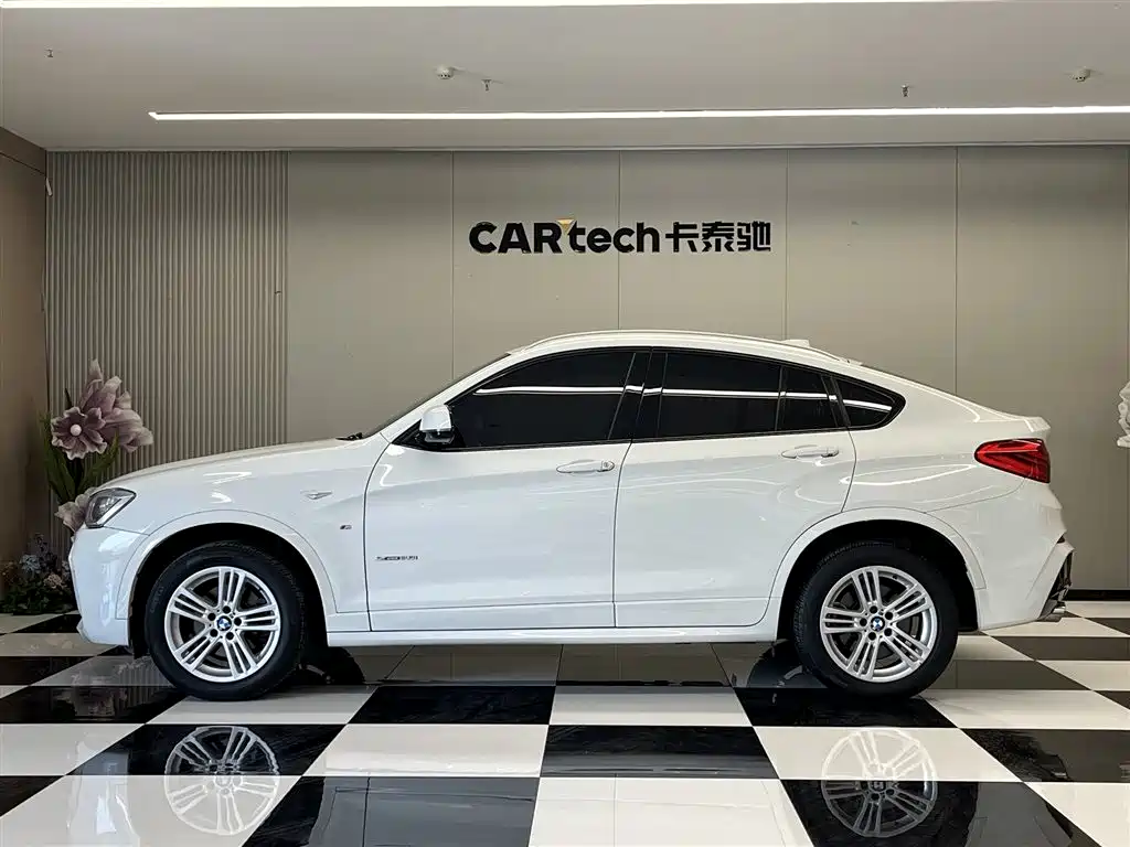 BMW X4 2014 xDrive28i Leading Edition фото 8