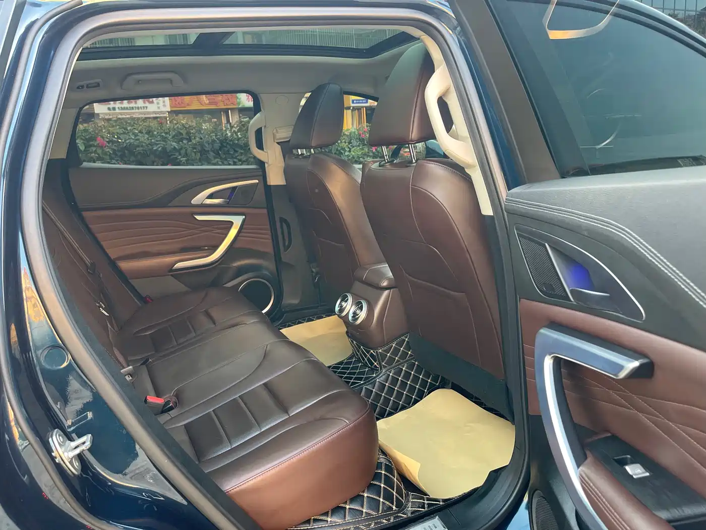 WEI PAI WEI BRAND VV7