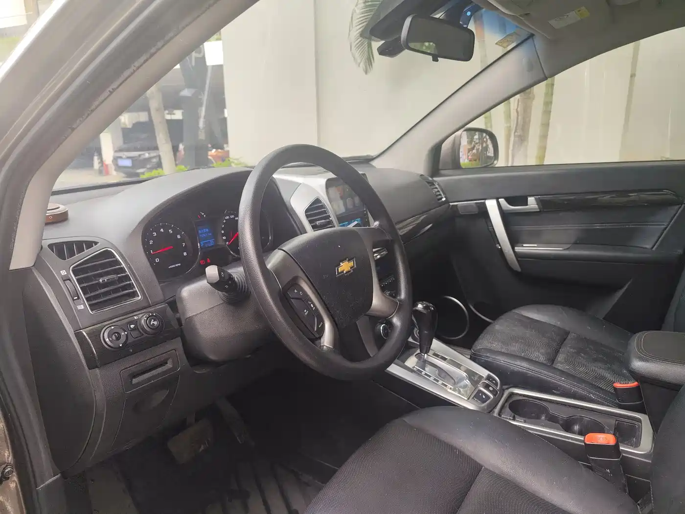 Chevrolet Captiva 2017 2.4L 2WD Luxury Edition 7-Seater фото 11